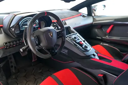 2019 Lamborghini AVENTADOR 缩略图 11