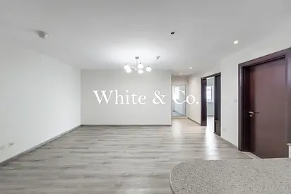 Vacant | Spacious | Metro | 1BR + Study