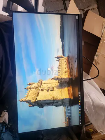 Samsung Essential Monitor S3 24 Inch Full HD Curved 75Hz AMD FreeSync