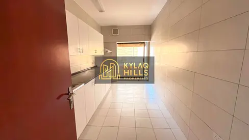 BIG SIZE 2BHK for Rent | BACHELOR OR FAMILY SHARING ALLOWED | Huge Layout | Balcony