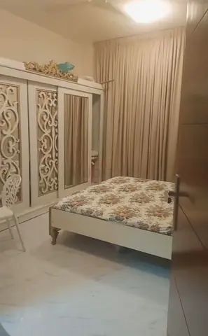 Well-Furnished Room with attached Bathroom