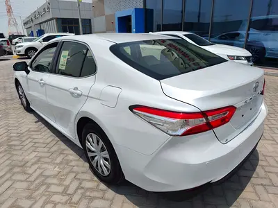 2020 Toyota CAMRY — миниатюра 7