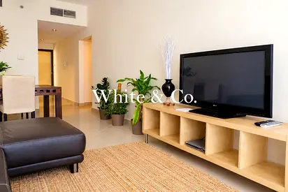 Fully Furnished 2BR | Spacious | Vacant