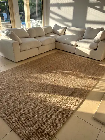 Large neutral woven jute rug - excellent condition