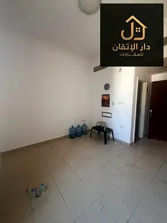 *Studio For Annual Rent in Al Nabaah - AED 18,000*