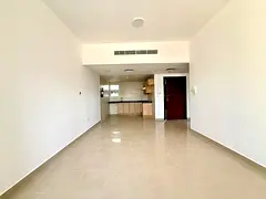 Luxury 1bhk open view Maintenance free rent 32k 6cheque payment Near by al nahda park