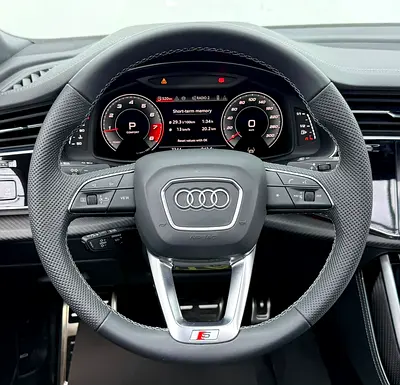 2026 AUDI SQ8 photo 15
