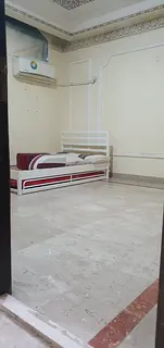 Spacious Room Available on Muroor Road – for one Executive or Couple