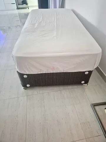 Single bed base with mattress - good condition