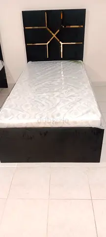 Single bed with mattress