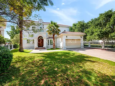 Skyline Luxury | Stunning Villa | Private Pool