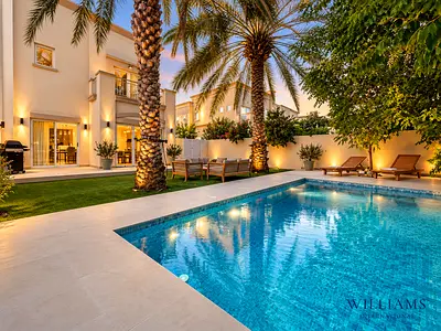 ONE OF A KIND | LAKE VIEW I PRIVATE POOL I VOT