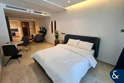 Studio Apartment | Available Now | Modern