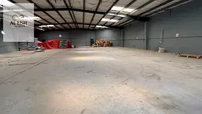 Independent 10,000 sqft Road Facing Warehouse | Ideal for Garage / Showroom| AED 1M | Ras Al Khor D