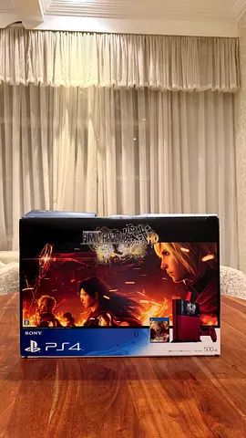 PlayStation 4 Final Fantasy Type-0 HD Suzaku Edition