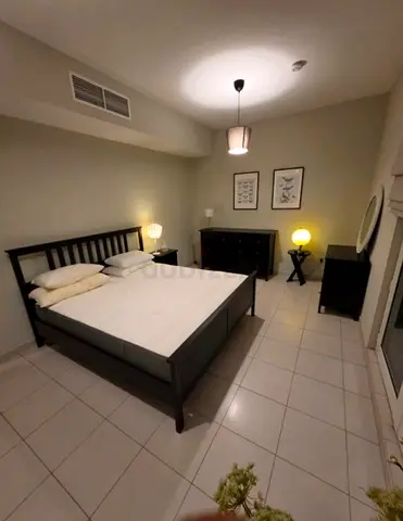 Ikea hamnes King size bed with matters