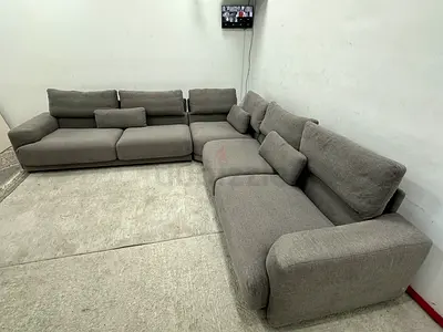 Like new condition Chattles&more corner sofa