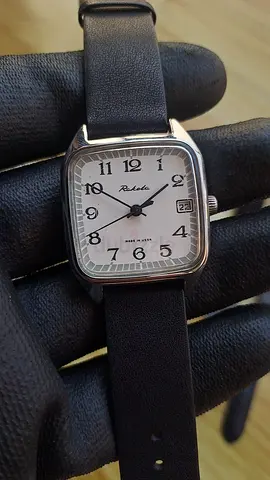 RAKETA 2614.H MANUAL WINDING USSR VINTAGE MEN’S WATCH case ref 466 used strap aftermarket 1970-1979