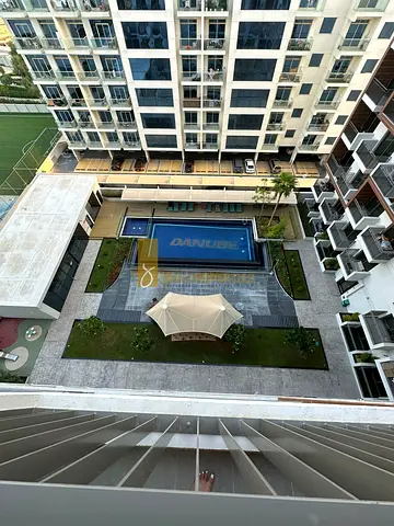 POOL VIEW | HIGH FLOOR | WITH KITCHEN APPLIANCES
