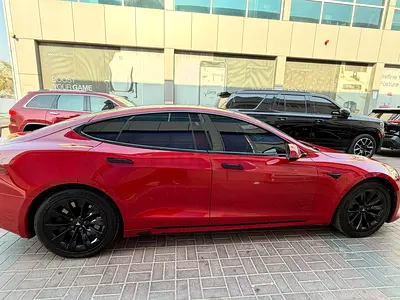 2019 Tesla Model S Dual Motor AWD - GCC Specs - Like New