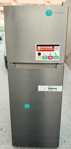 This no frost Daewoo Refrigerator Freezer, it's working properly.