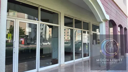 Prime Front-Facing Shop for Sale in England Cluster, International City