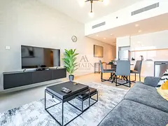 Captivating 1Br in Downtown Views II, Close Proximity to Dubai Mall , Burj Khalifa