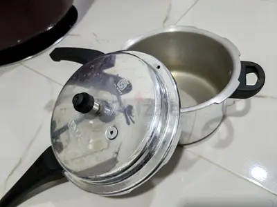 5L Aluminium Pressure Cooker with Lid - Good Condition