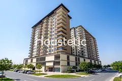 HIGH FLOOR CORNER UNIT | MORTGAGE ACCEPTABLE