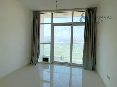 HIGH FLOOR | UNFURNISHED | HUGE LAYOUT
