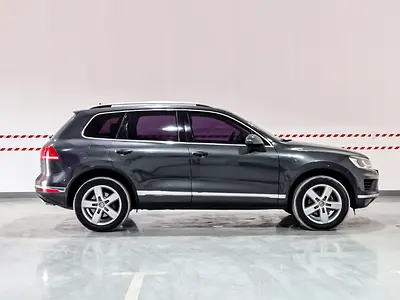 2016 Volkswagen TOUAREG 照片 4