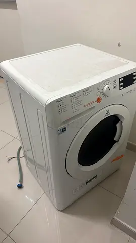 Washing Machine – Excellent Condition & Super Clean