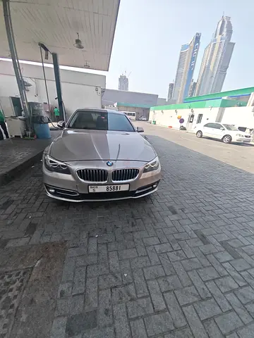 Well Maintained BMW 5-Series 520i 2015 | GCC Specs |179500 km