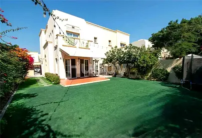 Lake View | Extended | Vacant on Transfer