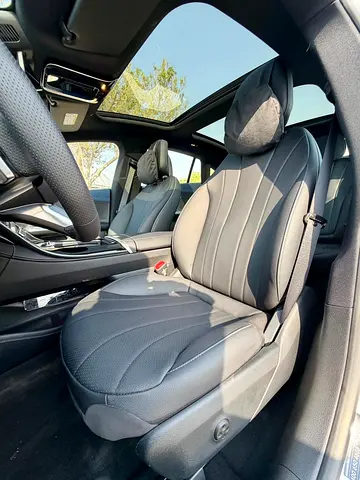 2025 Mercedes-BENZ EQE — миниатюра 12