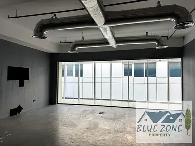 CHILLER FREE SEMI FITED OFFICE SHAIK ZAHID ROAD. 786/sqft. RENT. 141500/AED. IN 4 PAYMENTS