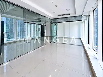 Partitioned | Wet Pantry | Close to Metro