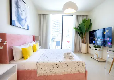 Sun-Drenched Coastal Studio | Steps from Beach