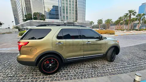 Ford explorer 2013 No accident Good for family and long distance travel  Automatic Passing ✅ Cylinde