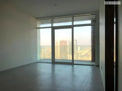 Bright & Spacious 1BR | Balcony | Prime Location