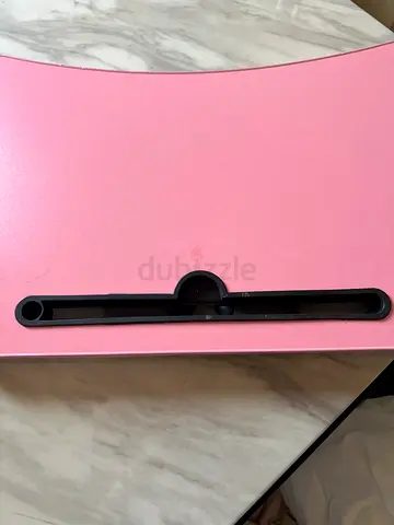 Bed table