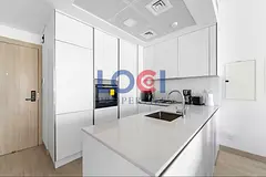VACANT | LUXURY | DOUBLE BALCONY w. GARDEN VIEWS