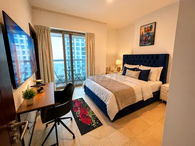 Master Bedroom Direct from The Owner For One Lady - Princess Tower