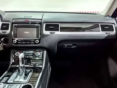 2016 Volkswagen TOUAREG 缩略图 15