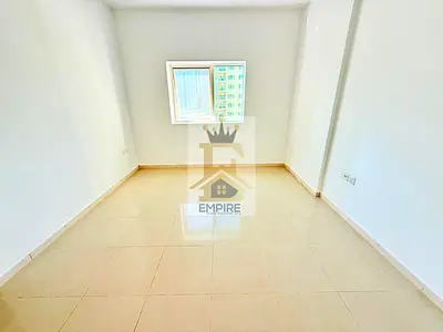 SPACIOUS BRIGHT APPARTMENT//MASTER ROOM NICE // FAMILY BULIDING//FREE GYM & POOL//EASY CLOSE EXIT TO DUBAI