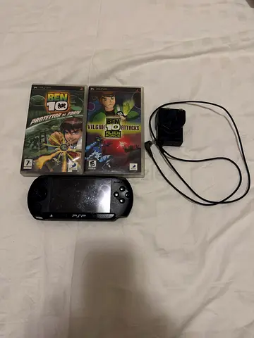 Sony PSP With 2 Ben 10 Games