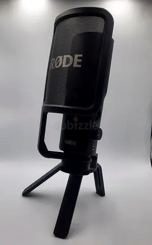 RØDE NT-USB Mini Condenser Microphone with Pop Filter & Mini Tripod