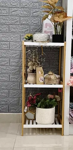 Distribution Rack Planner Classifieds: Decoration Rack for sale | dubizzle Sharjah