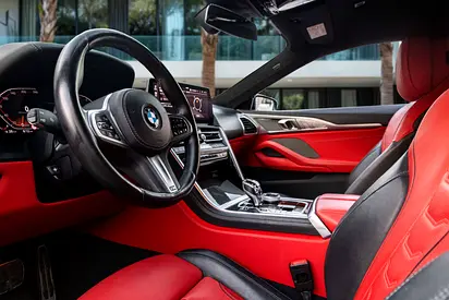 صورة 9 لـ 2023 BMW 8-SERIES