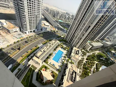 OPEN VIEWS | PREMIUM AMENITIES | READY TO MOVE | HIGH FLOOR | SPACIOUS AND VIBRANT | SLIGHTLY NEGOTIABLE